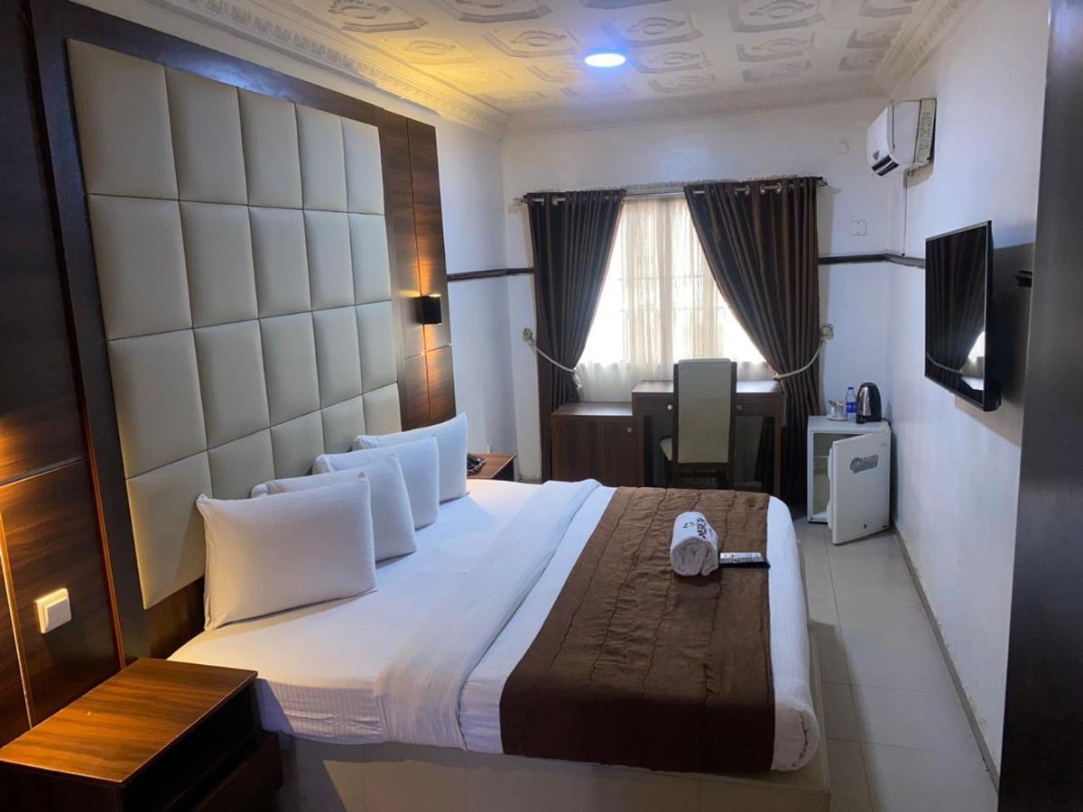 Economy Double Room,1586241359:JPEG