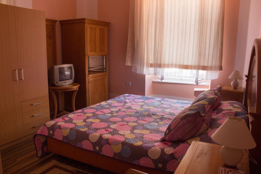 Chambre Double ou Lits Jumeaux