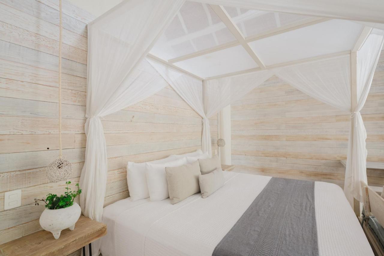 Garden Room King