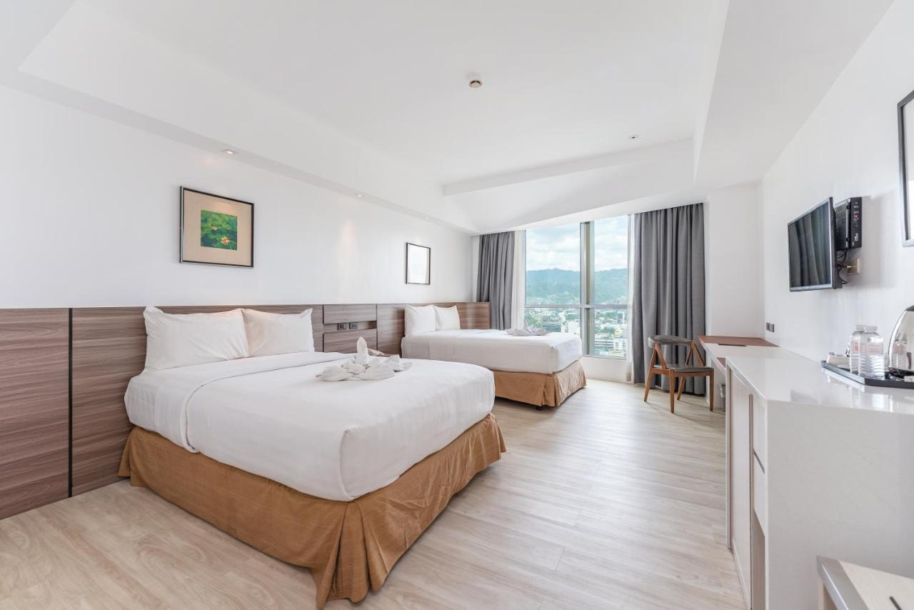 Deluxe Room,1402678208:JPEG