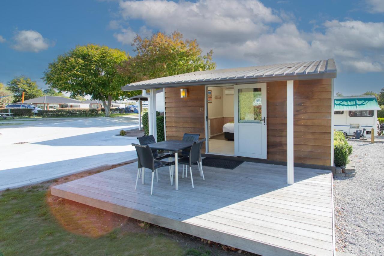 Deluxe Cabin 6