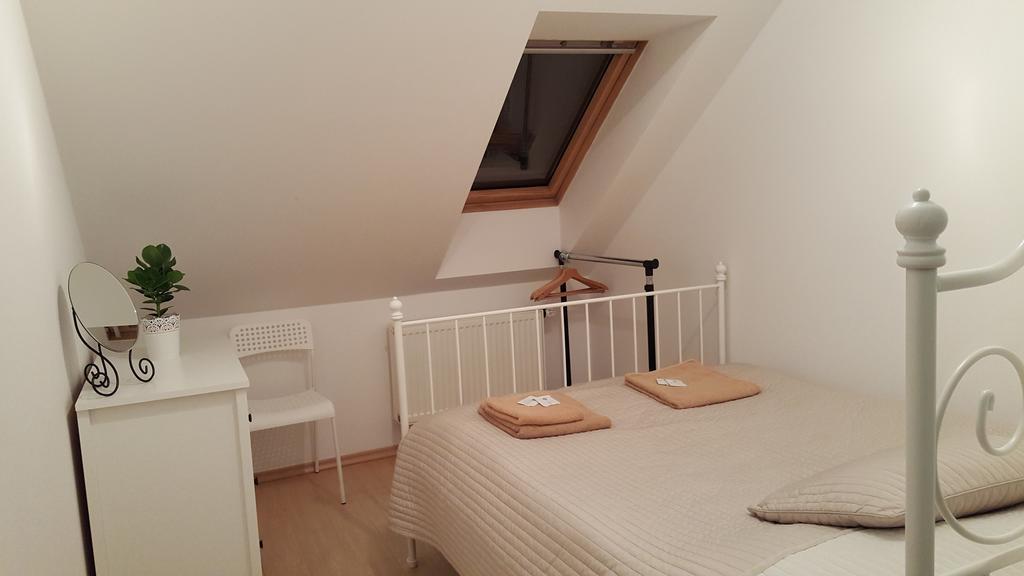 Small Double Room with Shared Bathroom