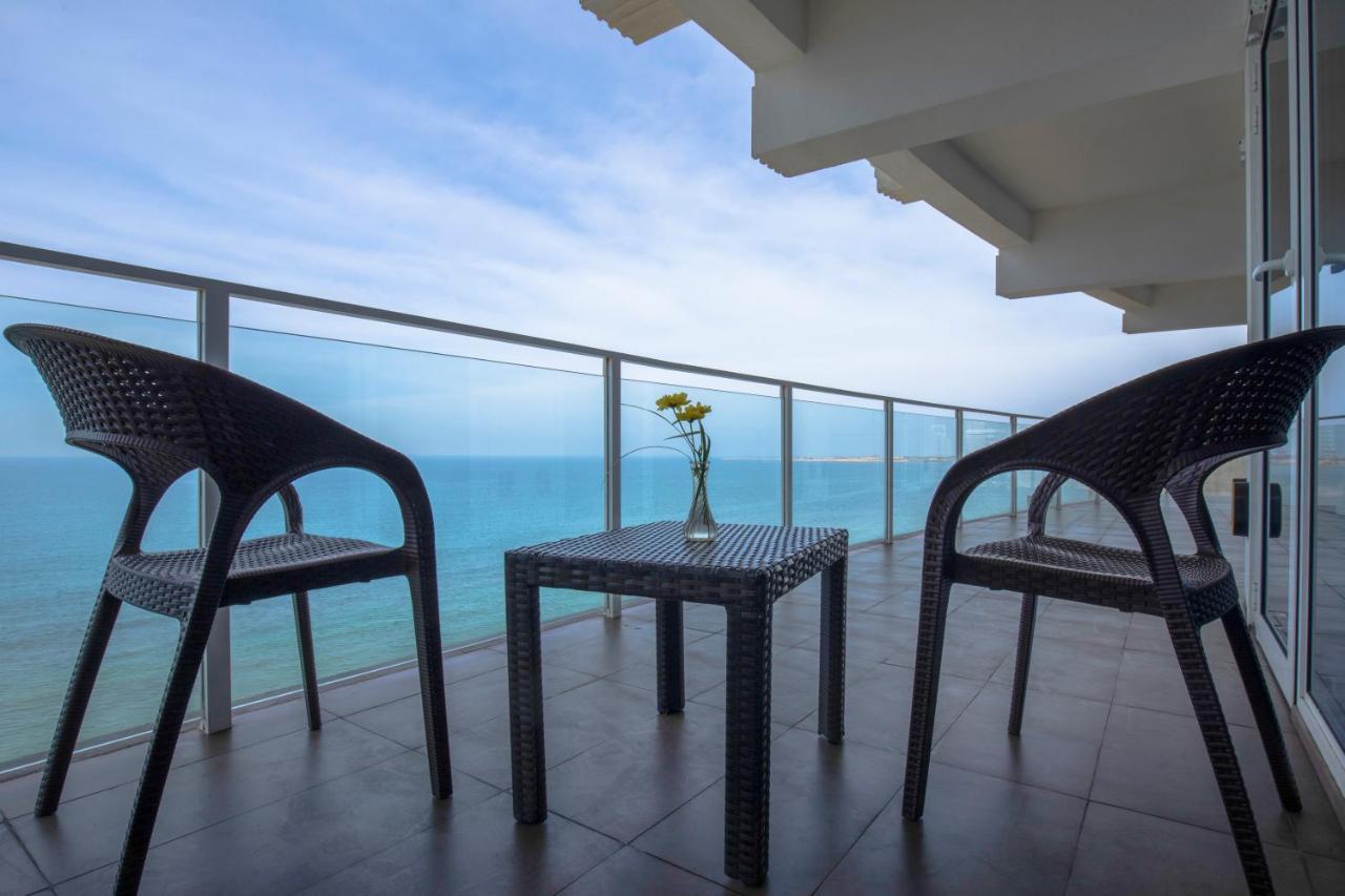 Signature Sea View One Bed Room Suite Complimentary City Tour & Access to Beach Lounge