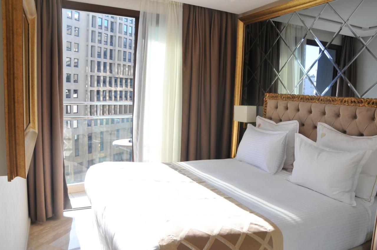Standard Suite,1403481842:JPEG