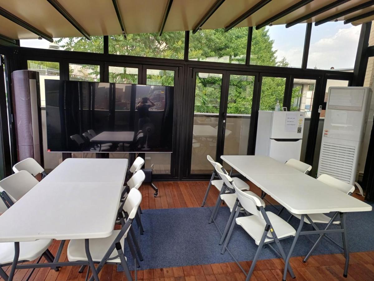 Deluxe Double Room with Shower