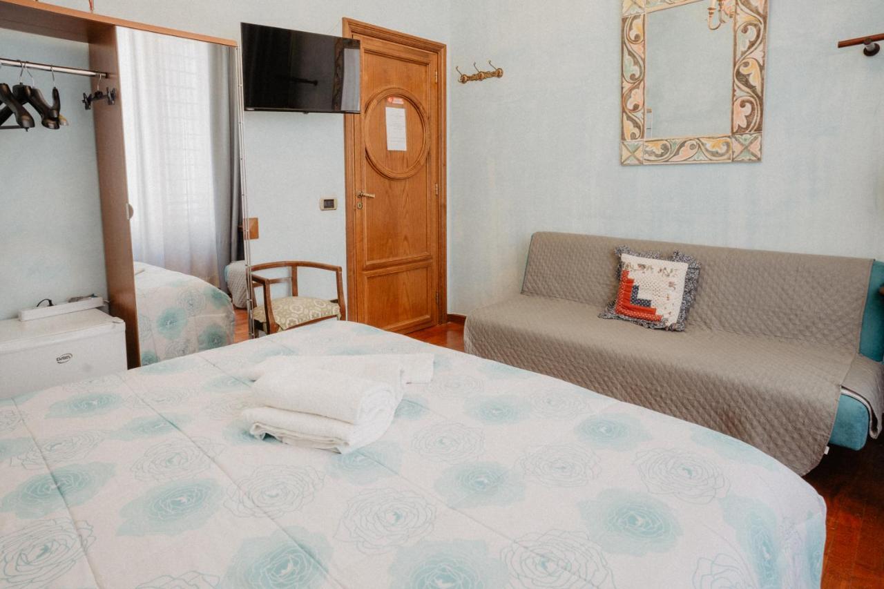 Chambre Double avec Salle de Bains Commune
