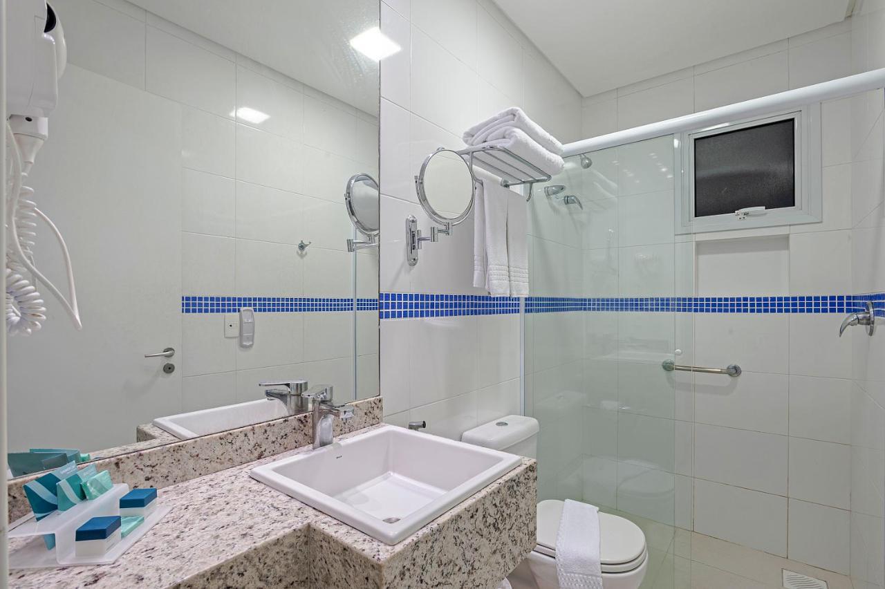 Habitación Triple con vistas al mar