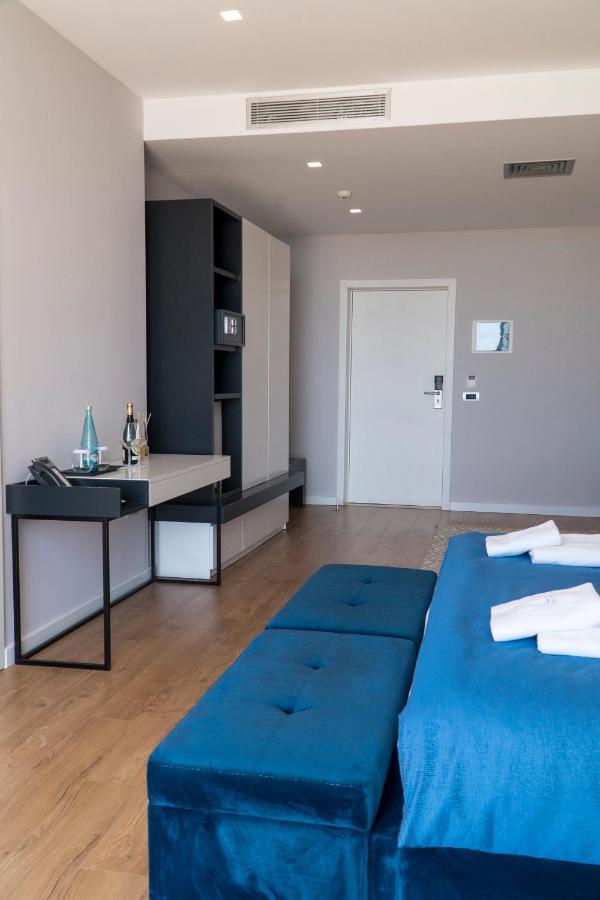 Suite Deluxe con terraza y vistas al mar