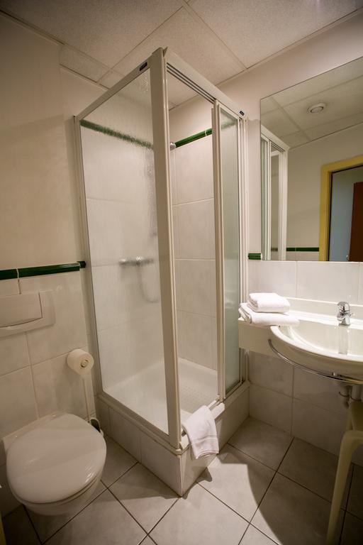 Classic Single Room