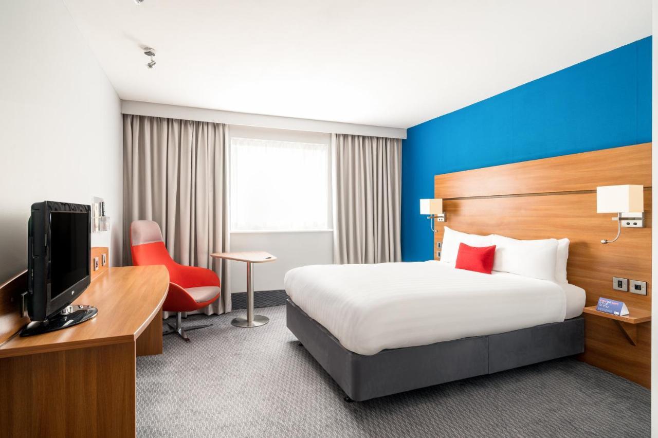 Standard Room with Free Hot Breakfast