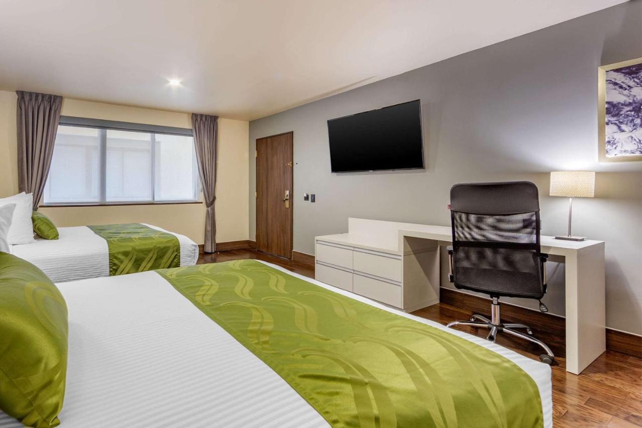 Queen Room with Two Queen Beds - Disability Access/Non-Smoking