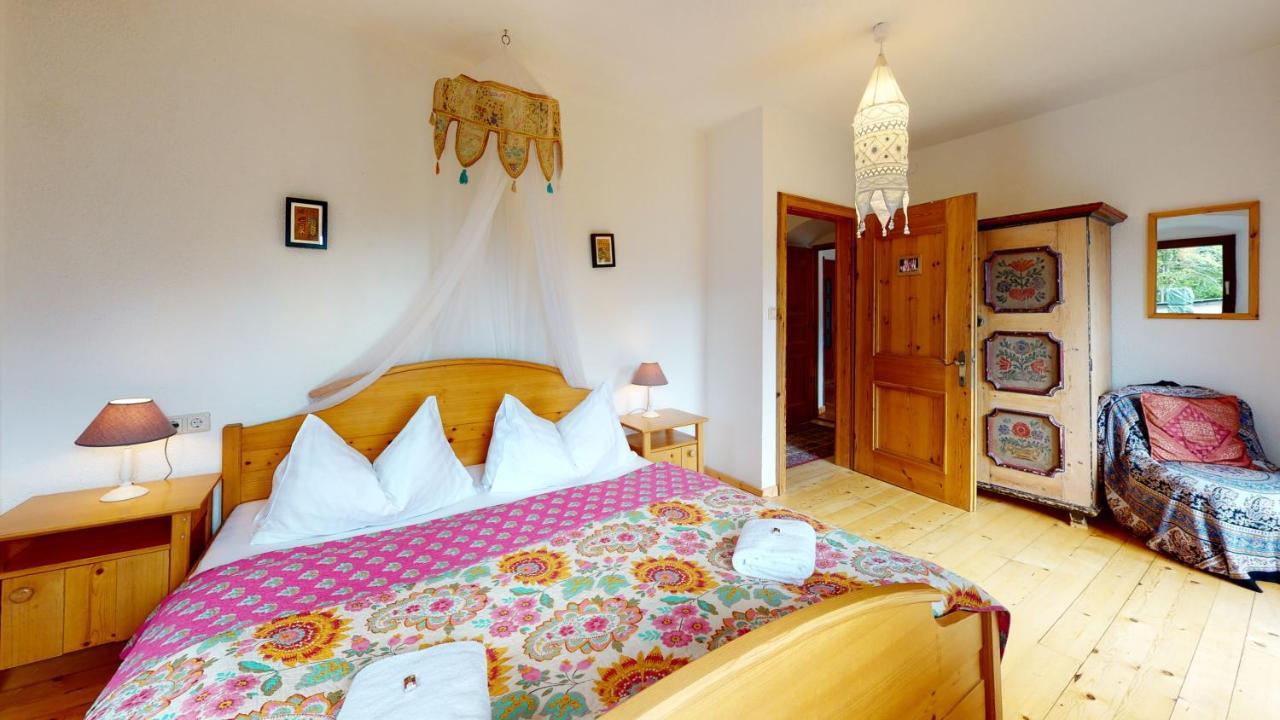 Doppelzimmer mit Balkon