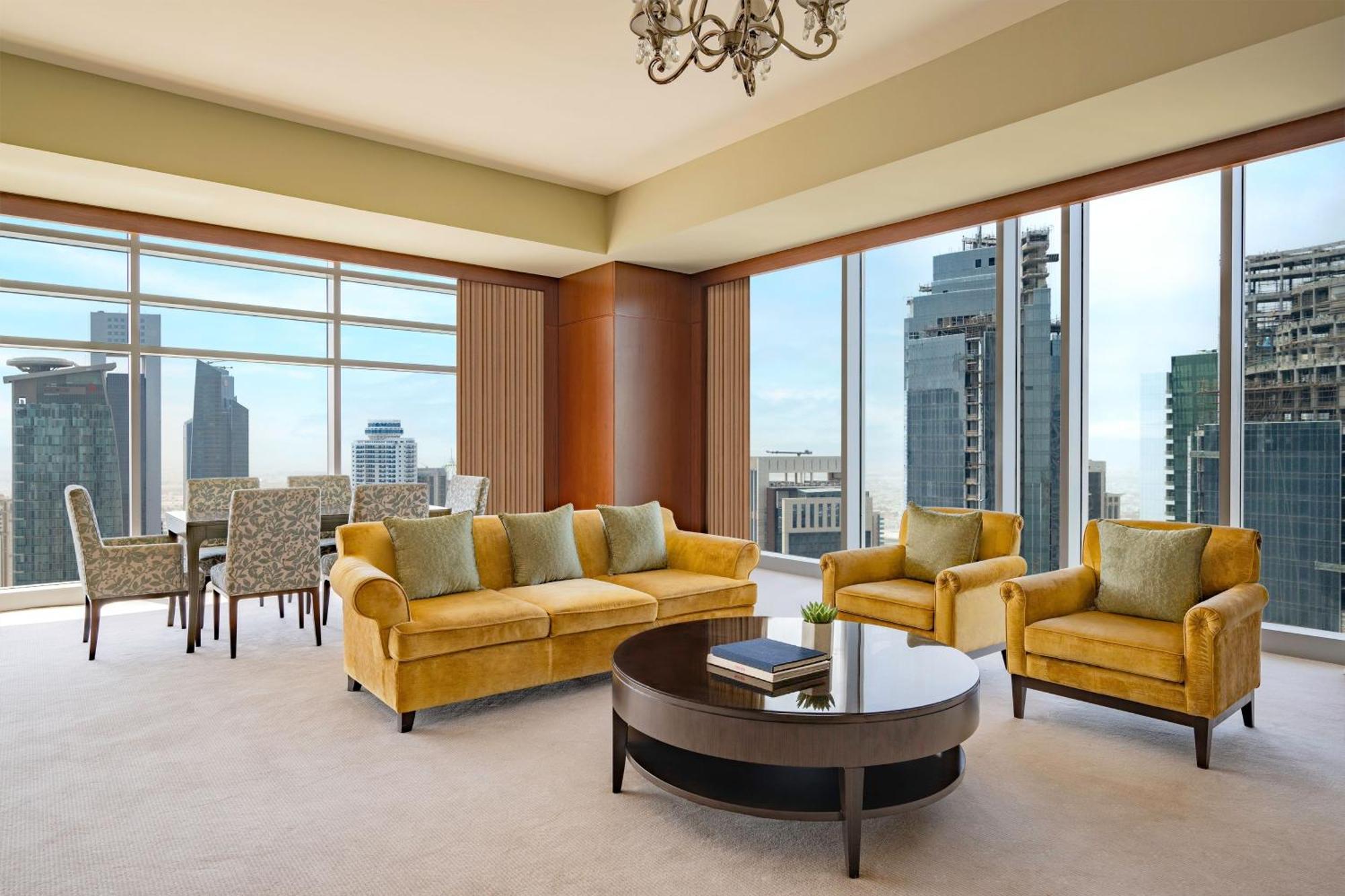 Suite JW 1 Chambre 1 Lit King-Size - Accès au Salon Exécutif - Étage Supérieur
