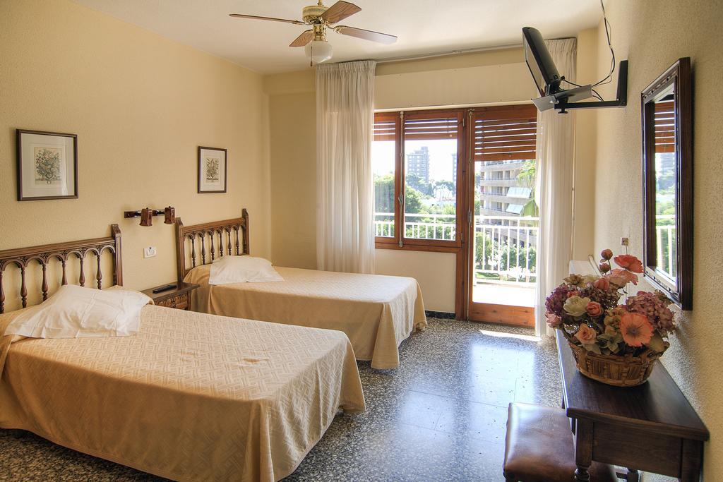 Double or Twin Room with Extra Bed (3 Adults)
