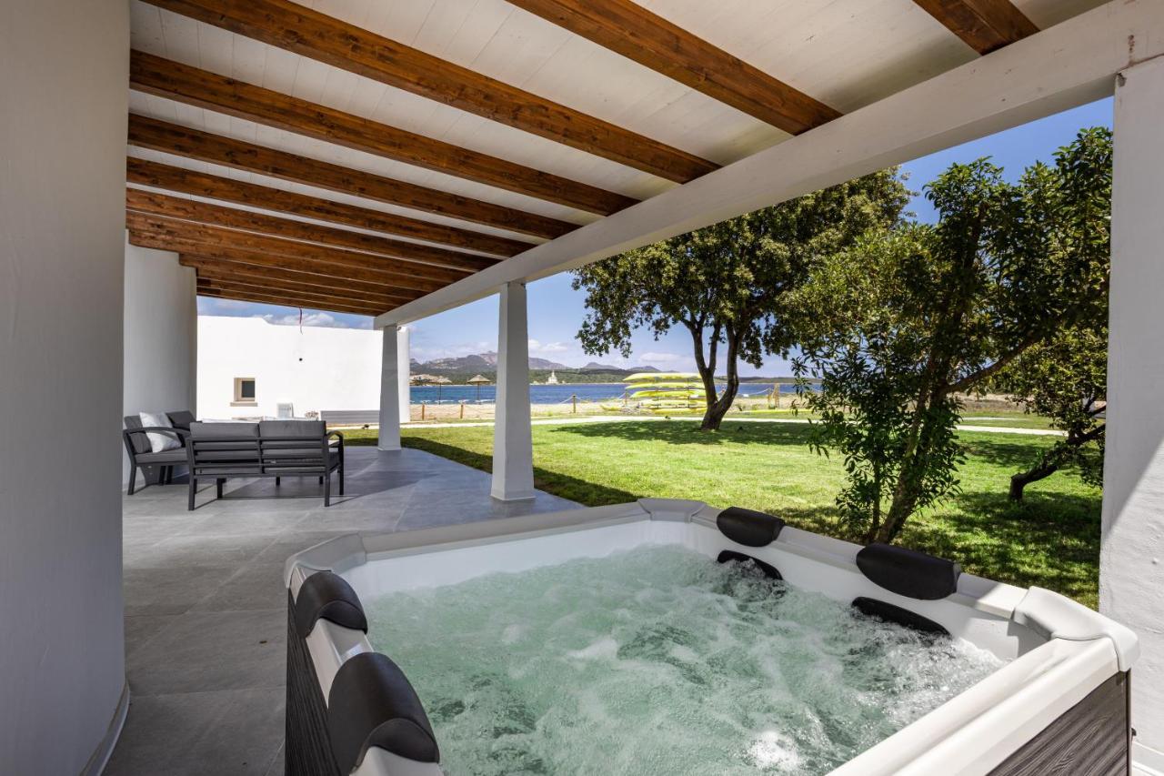Deluxe Suite with Spa Bath