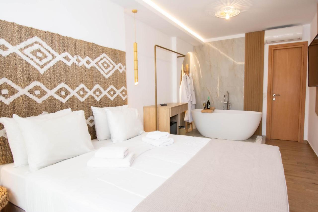 Doppelzimmer mit Badewanne