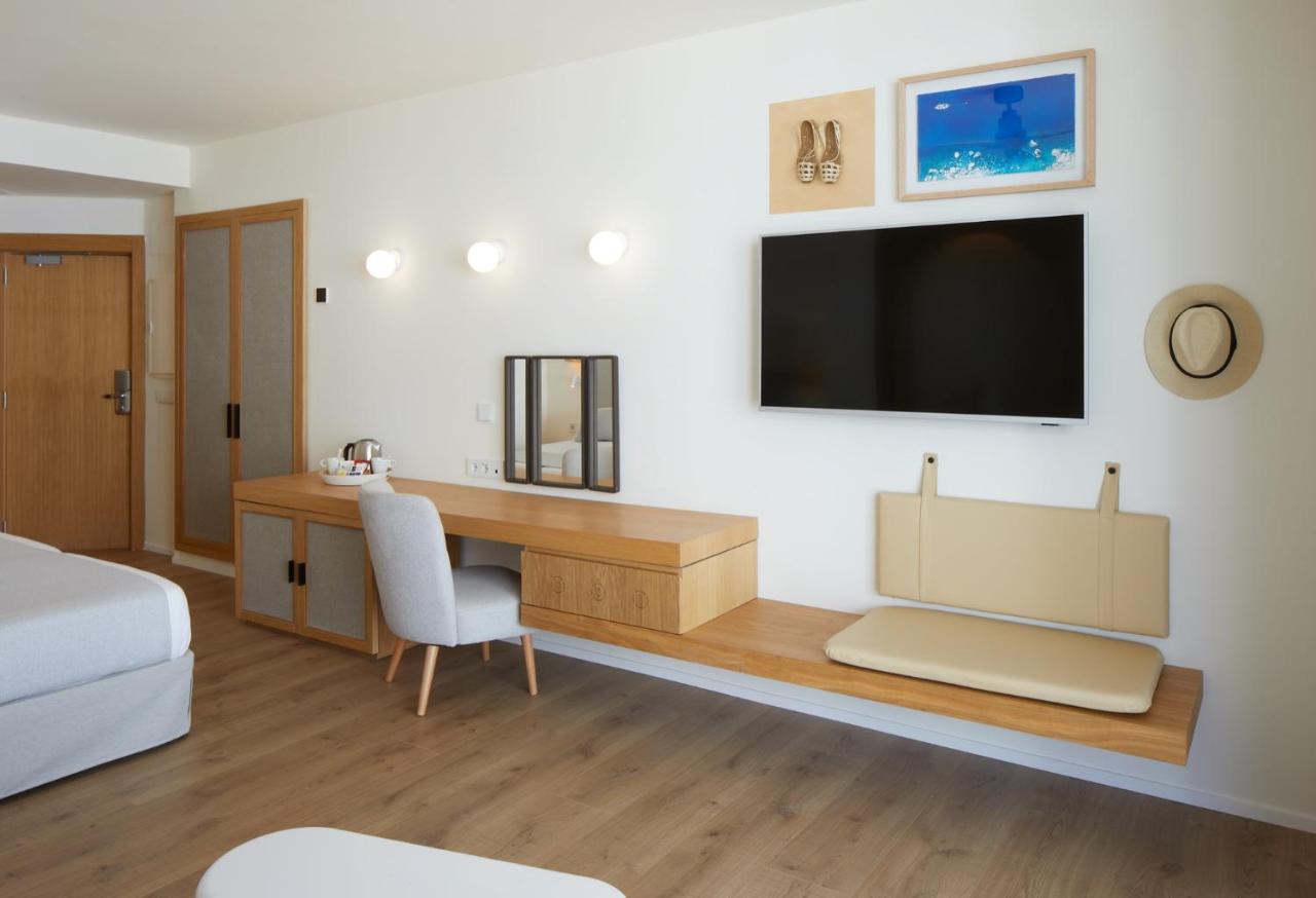Twin Room City View