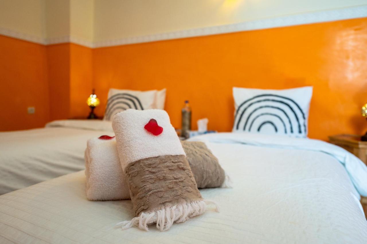 Chambre Double ou Lits Jumeaux avec Salle de Bains Privative