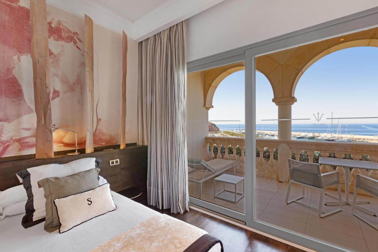 Deluxe Double or Twin Room with Sea View
