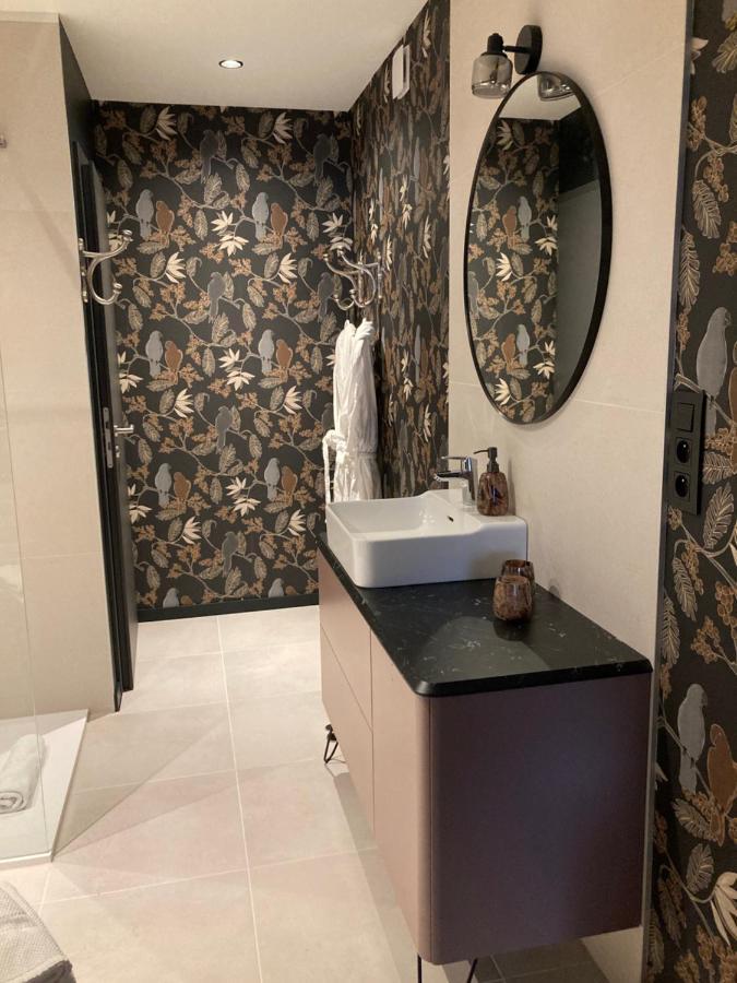 King Room Spa Bath