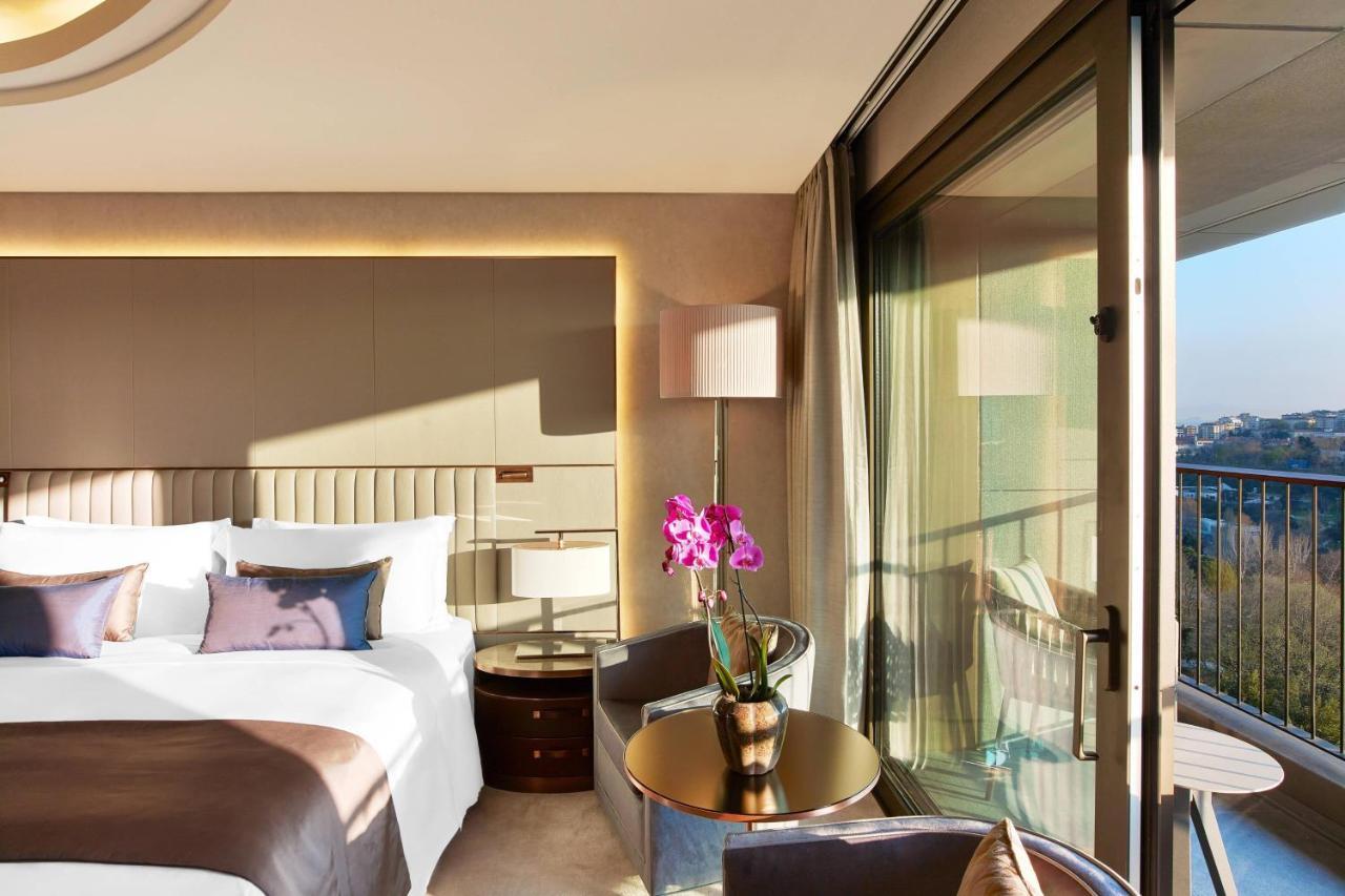Grand Deluxe Room Macka Park View Balcony St Regis Butler Service,1413604757:JPEG