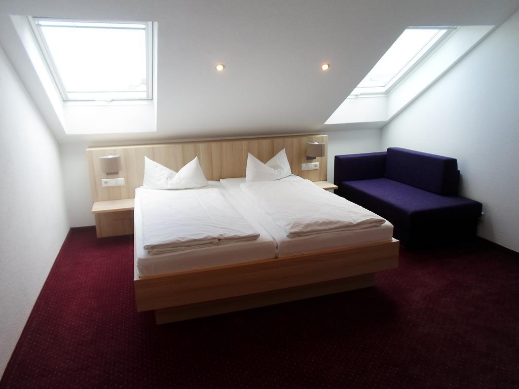 Zweibettzimmer