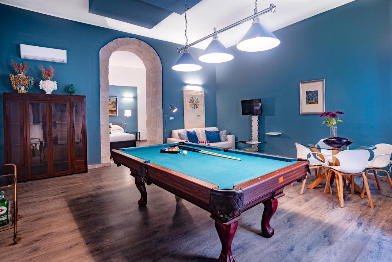 Deluxe Suite with Spa Bath