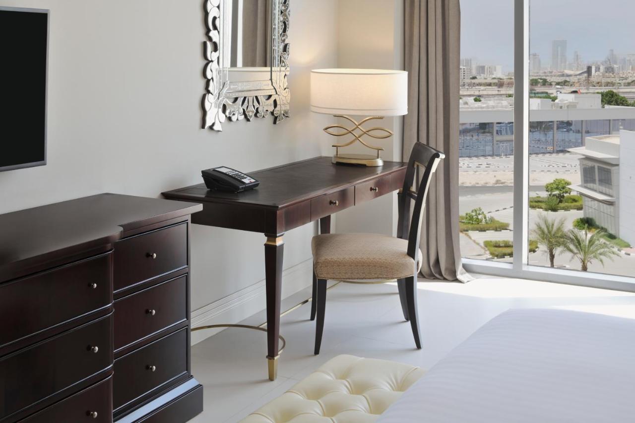 Executive King Room Pantry Lounge Access Shuttle Bus to JBR Beach various shopping malls,1401212417:JPEG