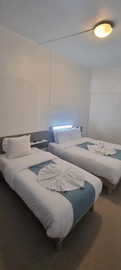 Triple Room with Shared Toilet,1408564634:JPEG