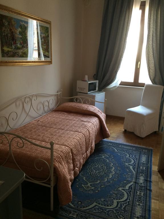 Deluxe Zimmer mit Kingsize-Bett
