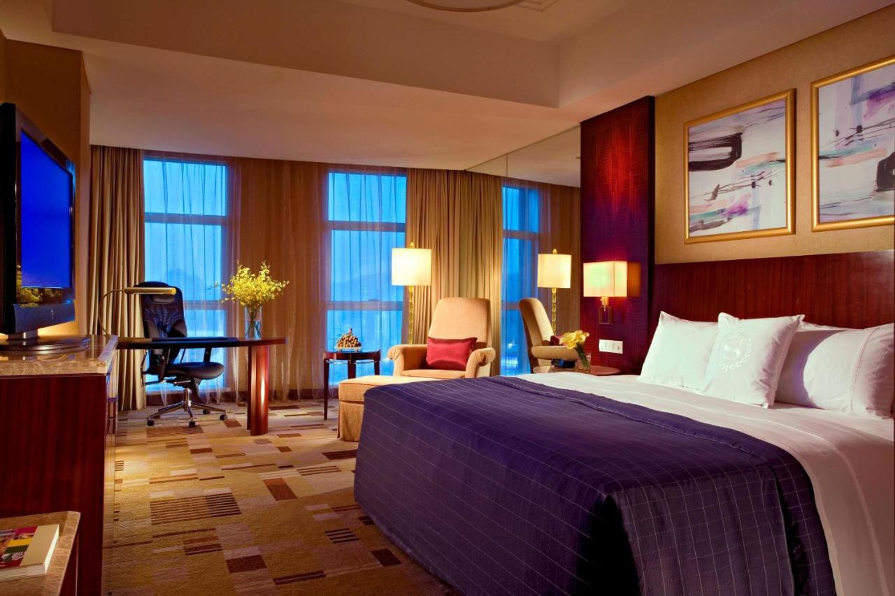 Deluxe King, Guest room, 1 King, City view
