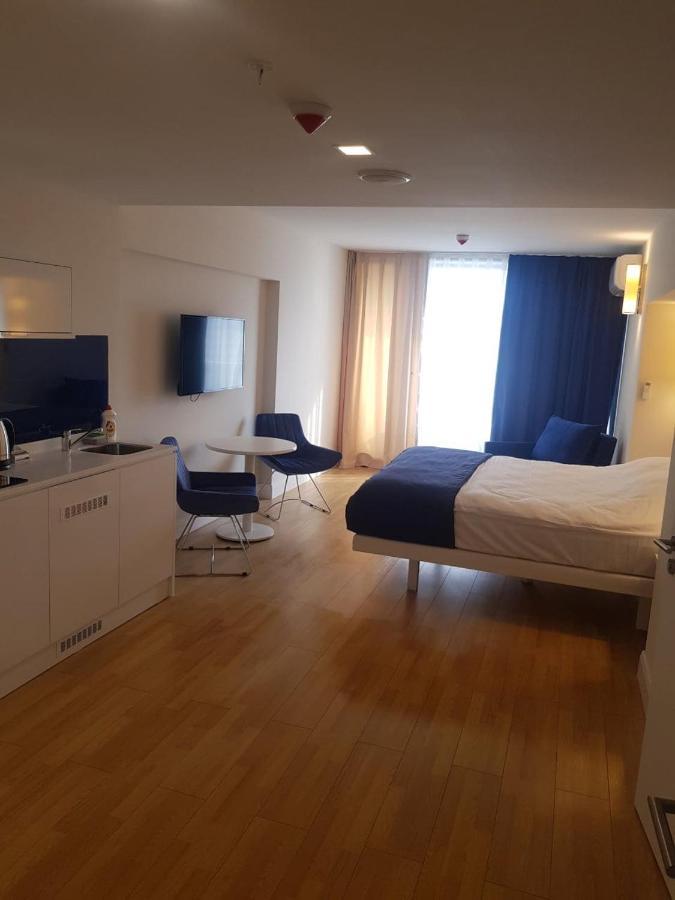 Deluxe Triple Room with Sea View