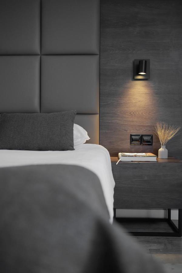 Deluxe Double or Twin Room Limited Sea View