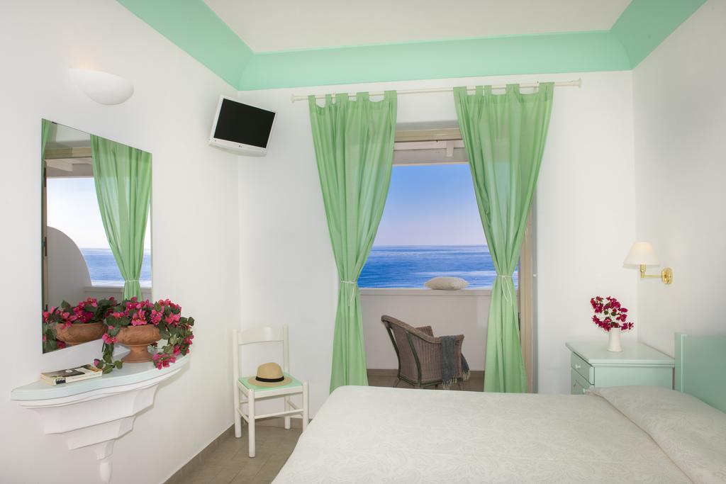 Superior Dreibettzimmer mit Meerblick