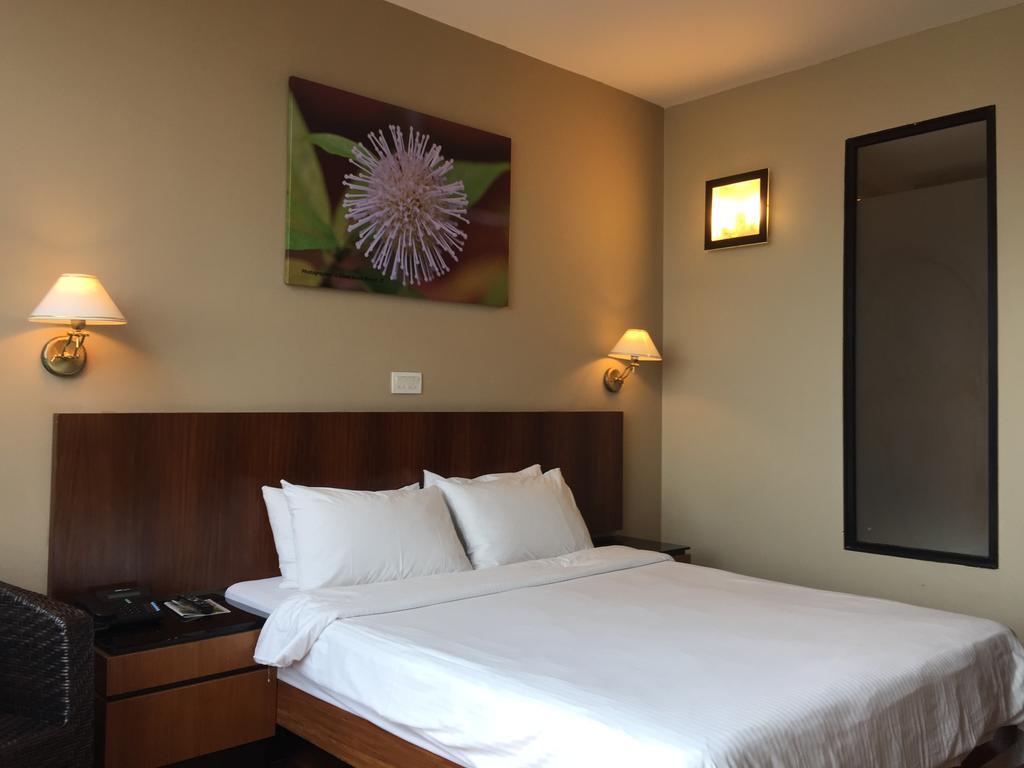 Quarto Deluxe com Cama de Casal ou 2 de Solteiro