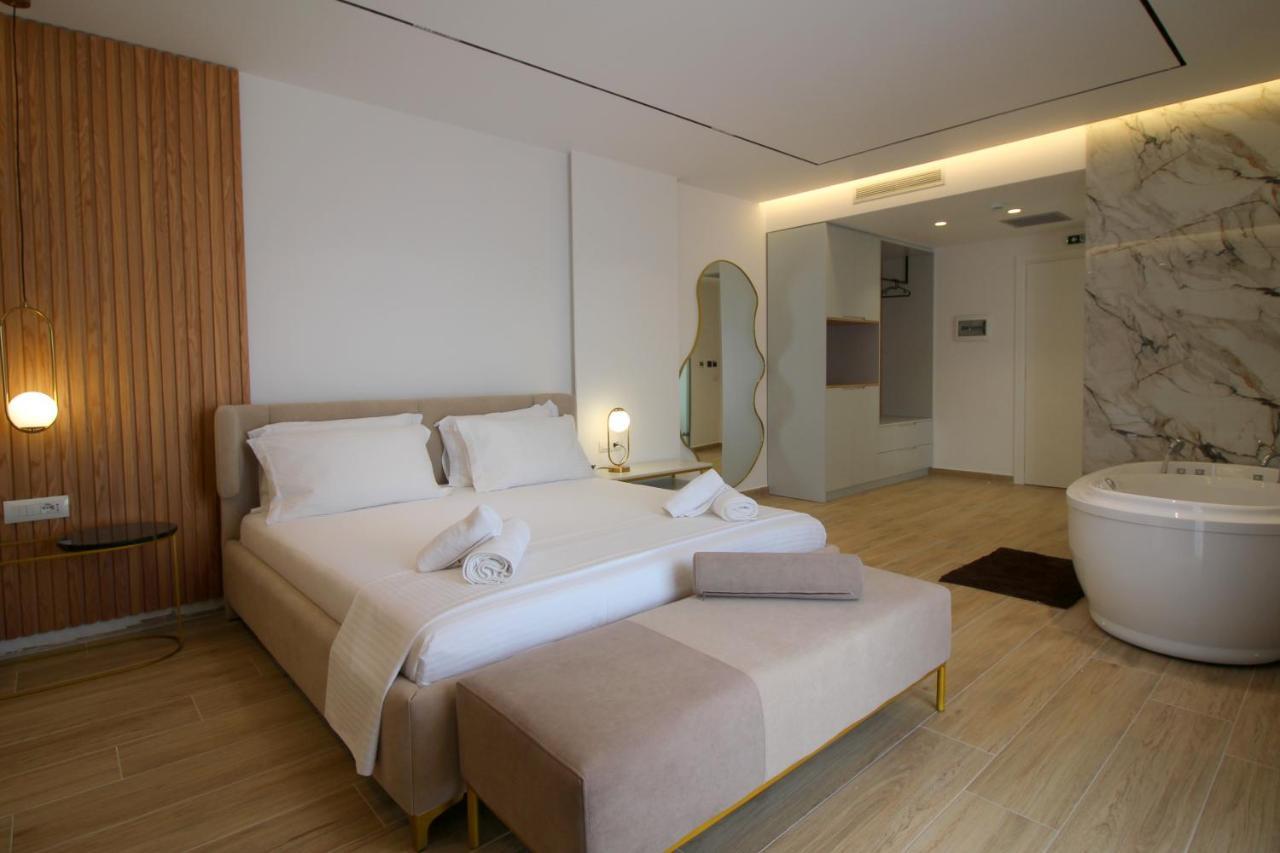 Deluxe Suite met Uitzicht op Zee