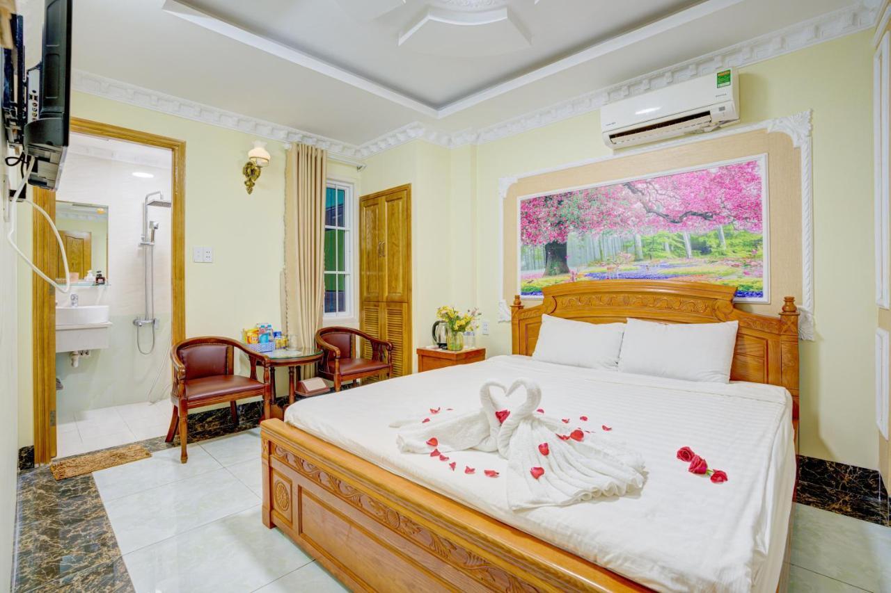 Standard Double Room,1410785096:JPEG