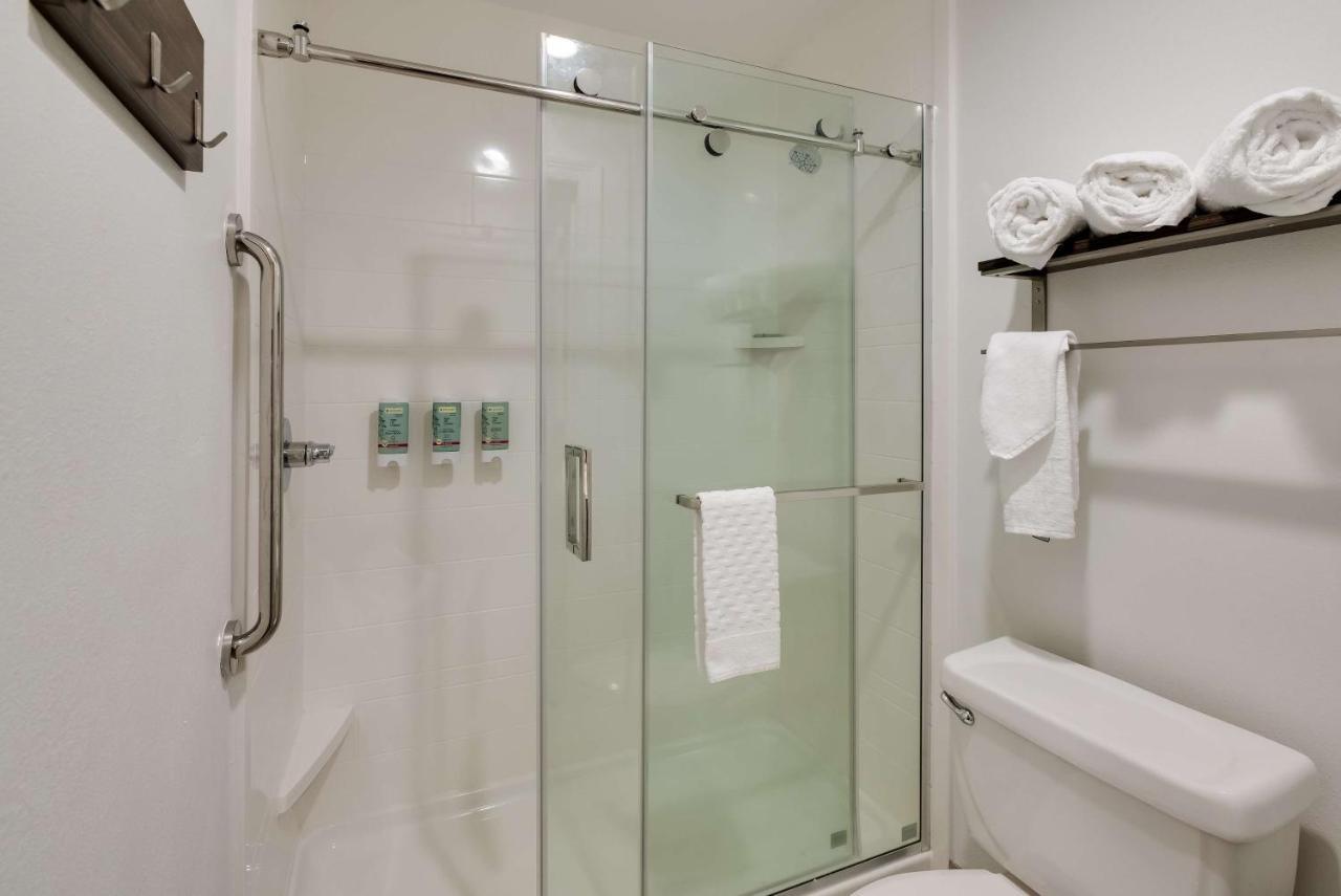 King Suite with Kitchenette