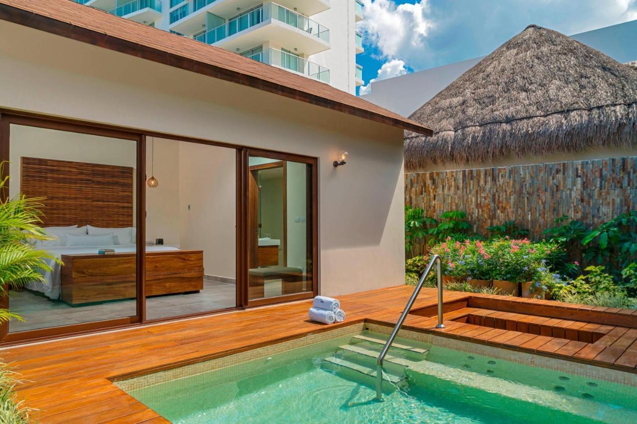 Cabana 2 1 Bedroom Studio Suite 1 King Oceanfront,1419737613:JPEG