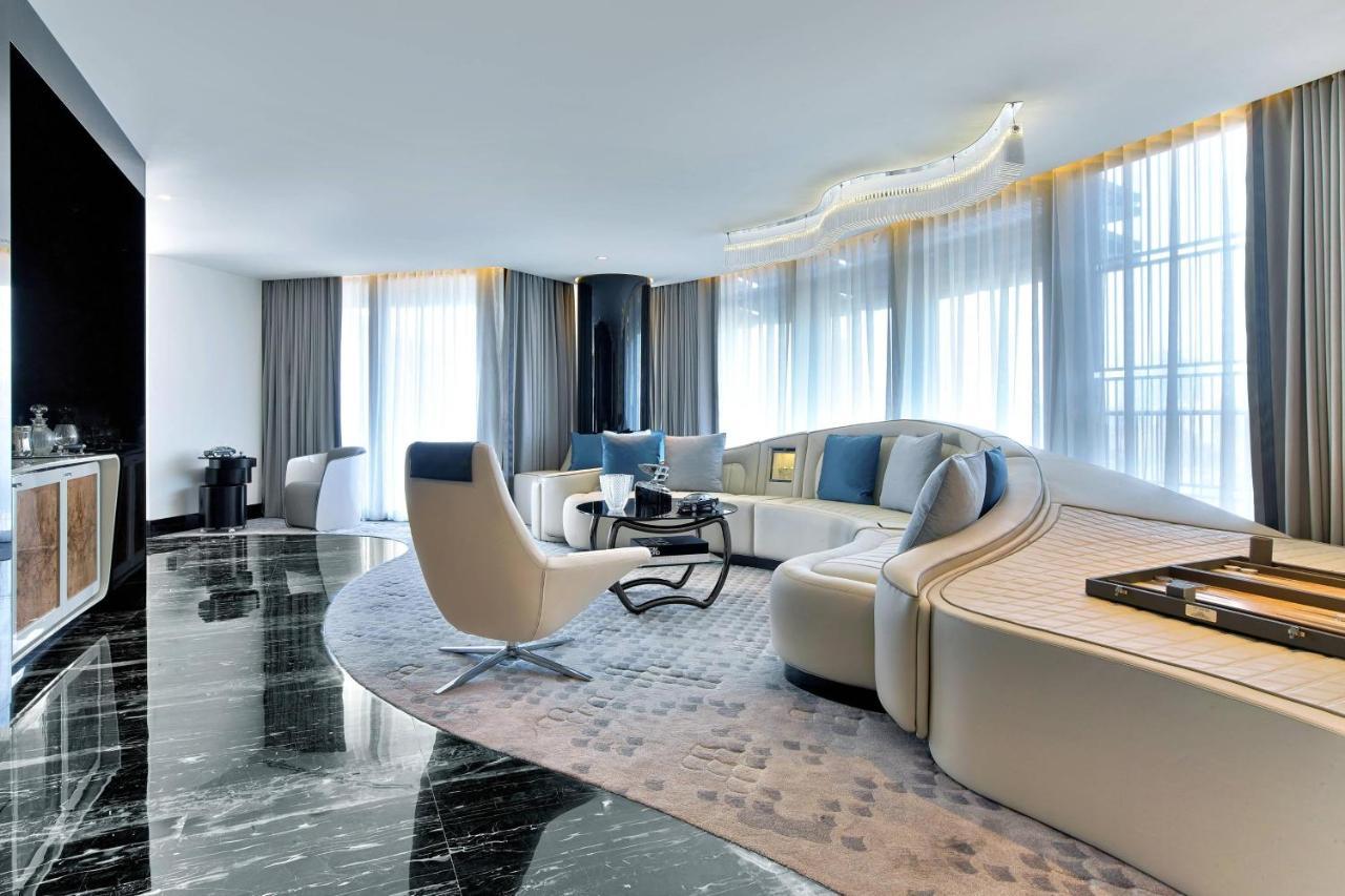 Bentley Suite Macka Park View St Regis Butler Service,1413605234:JPEG