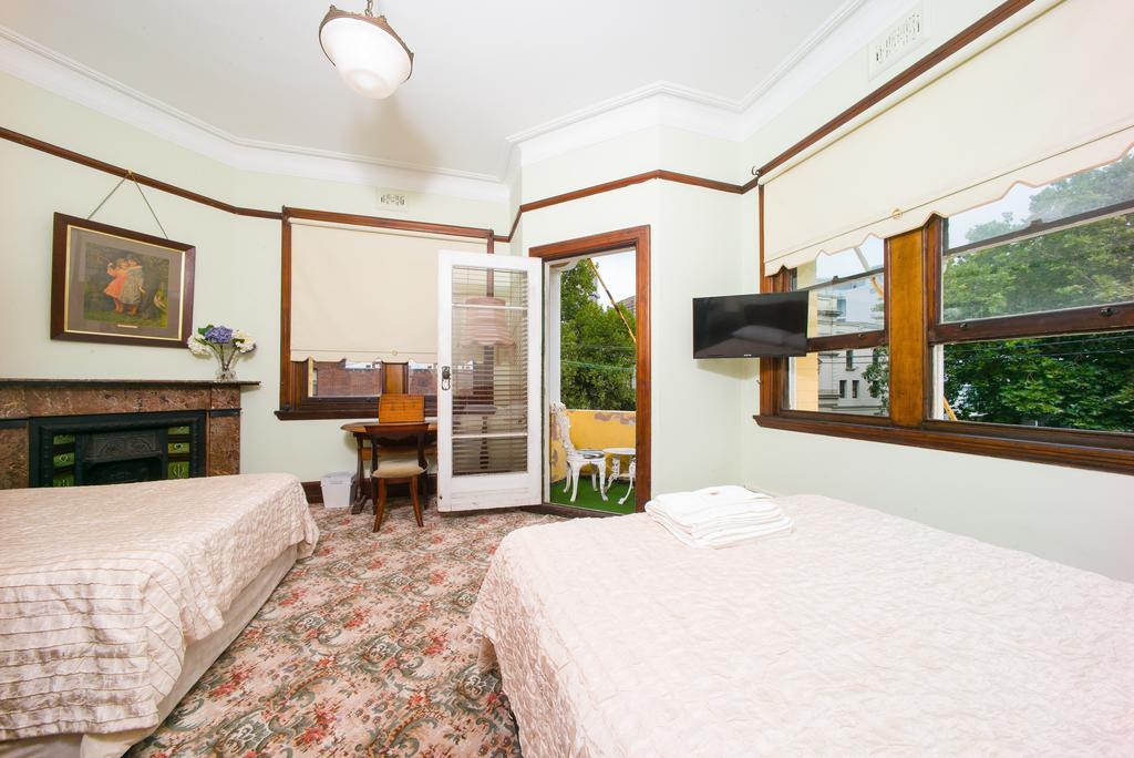 Quadruple Room with Shared Bathroom,141429633:JPEG