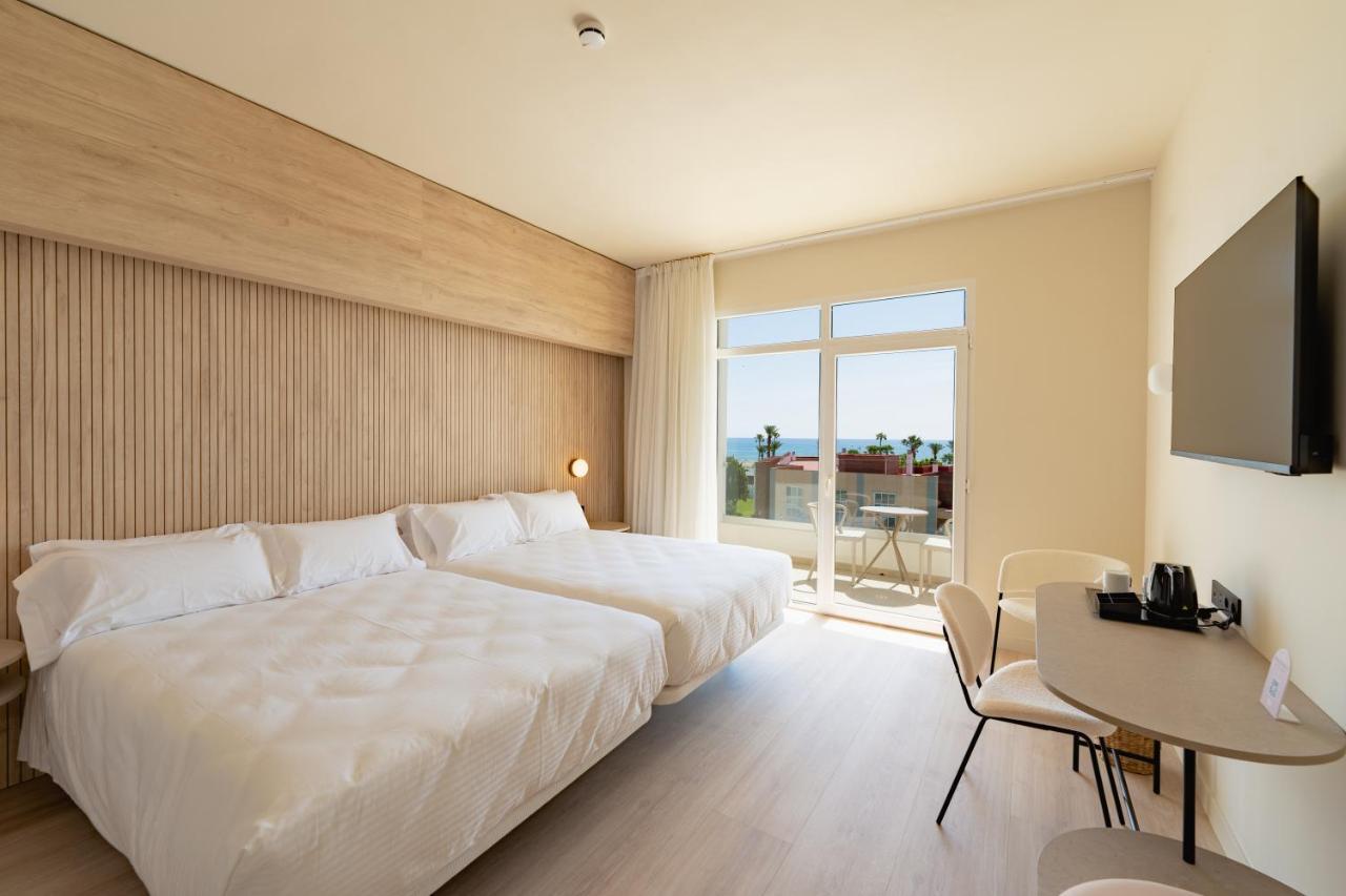 Chambre Suprême (4 Adultes)