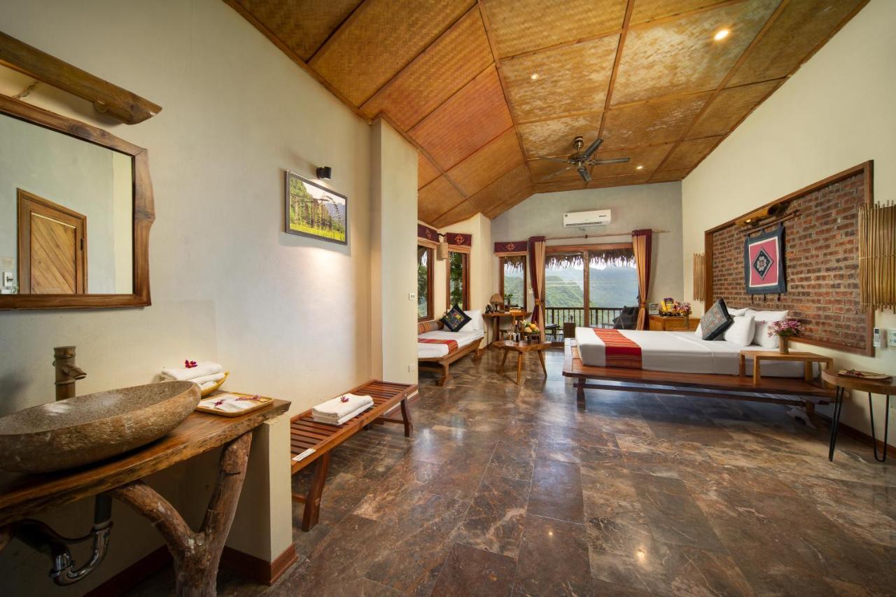 Deluxe Double or Twin Room with Mountain View,1419600732:JPEG