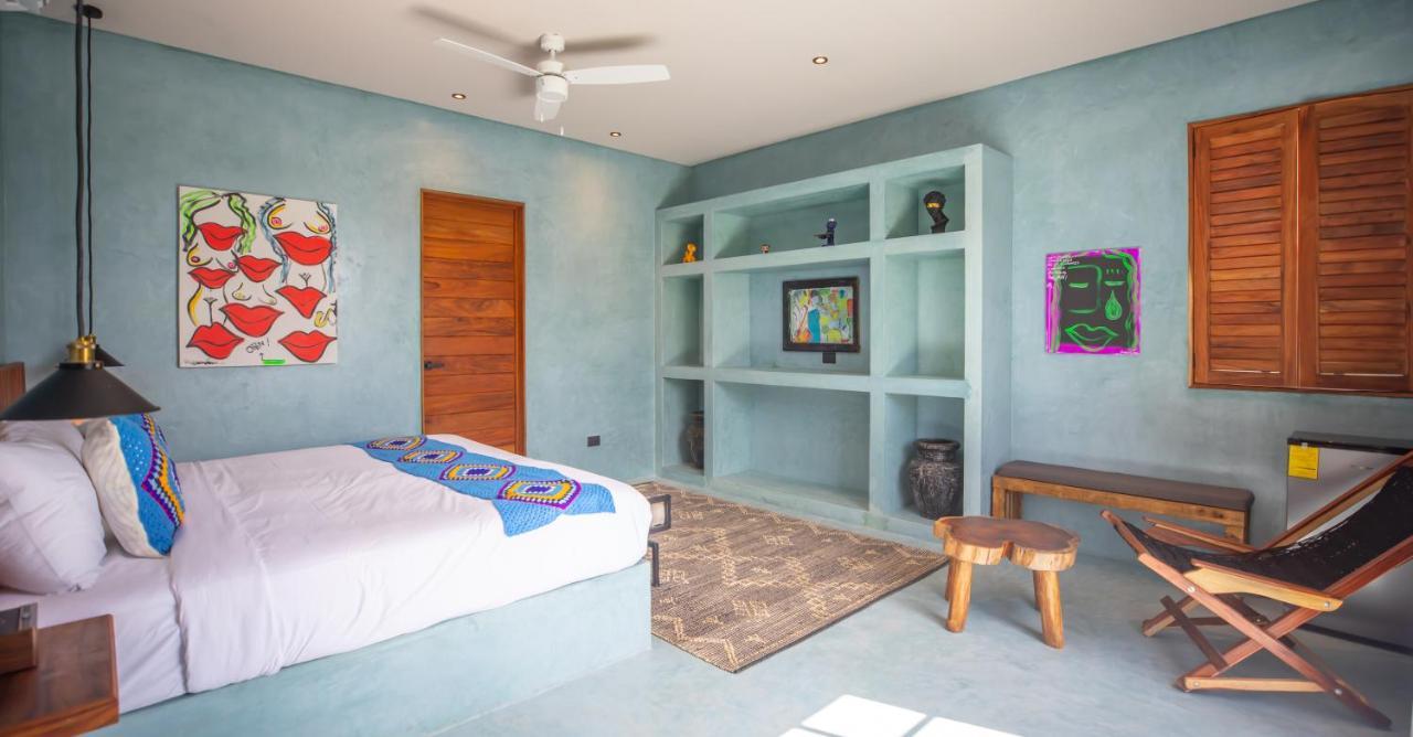Suite Private Pool,1414761561:JPEG
