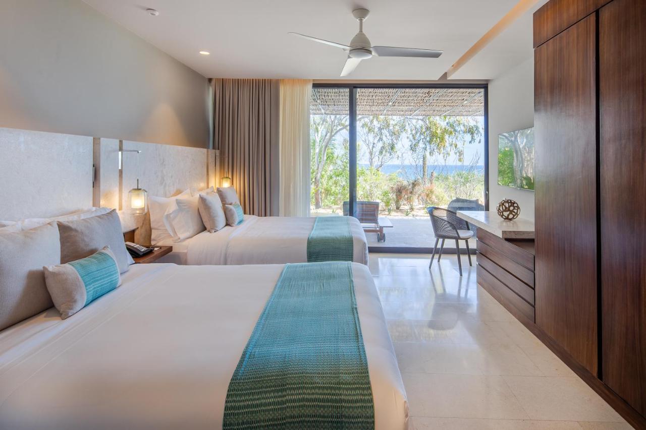 Four Bedroom Villa with Hot Tub