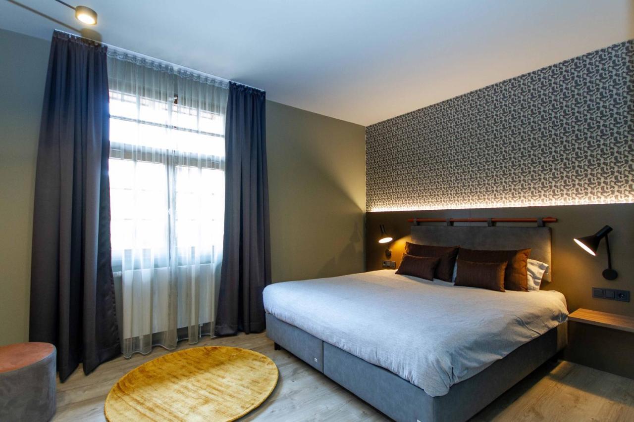 Großes Doppelzimmer