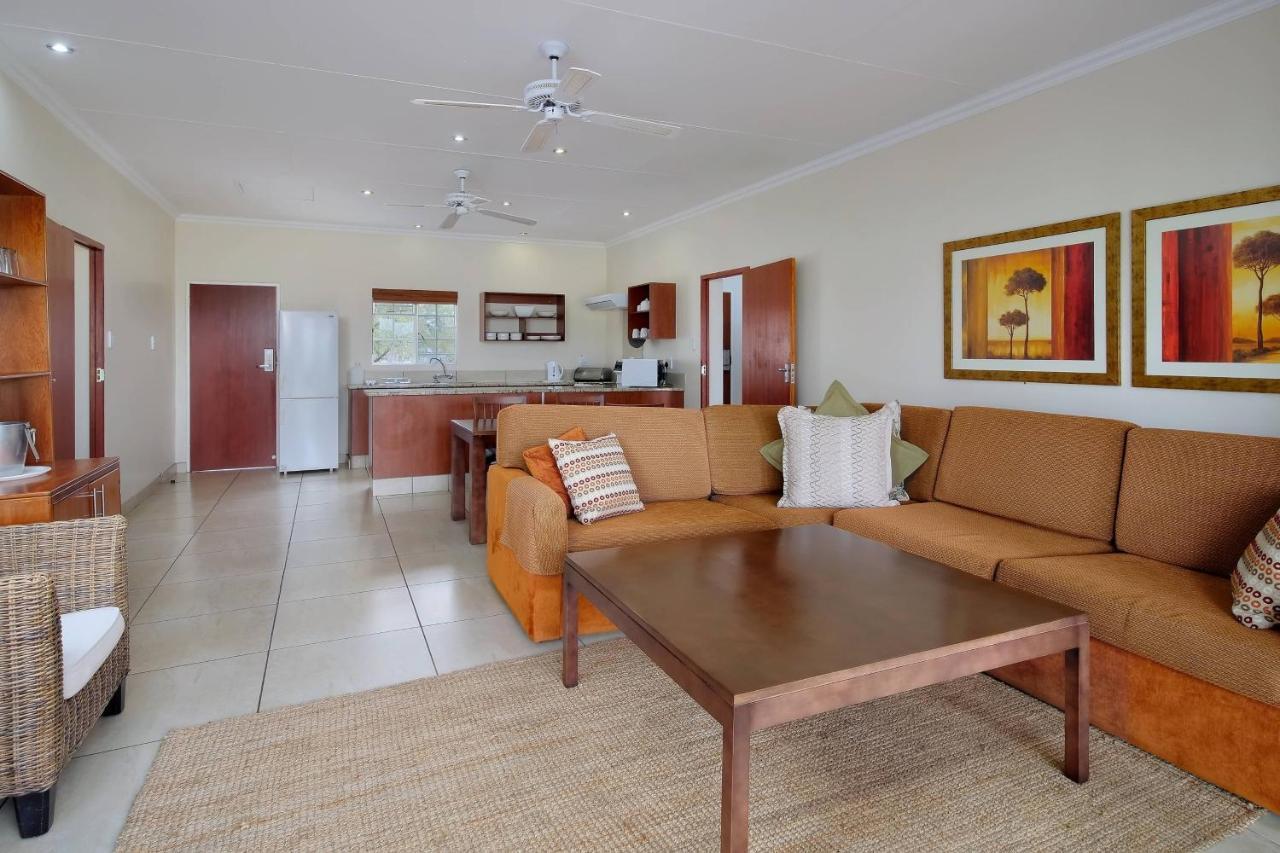 Golf Chalet, 2 Twin Beds, Golf Course View