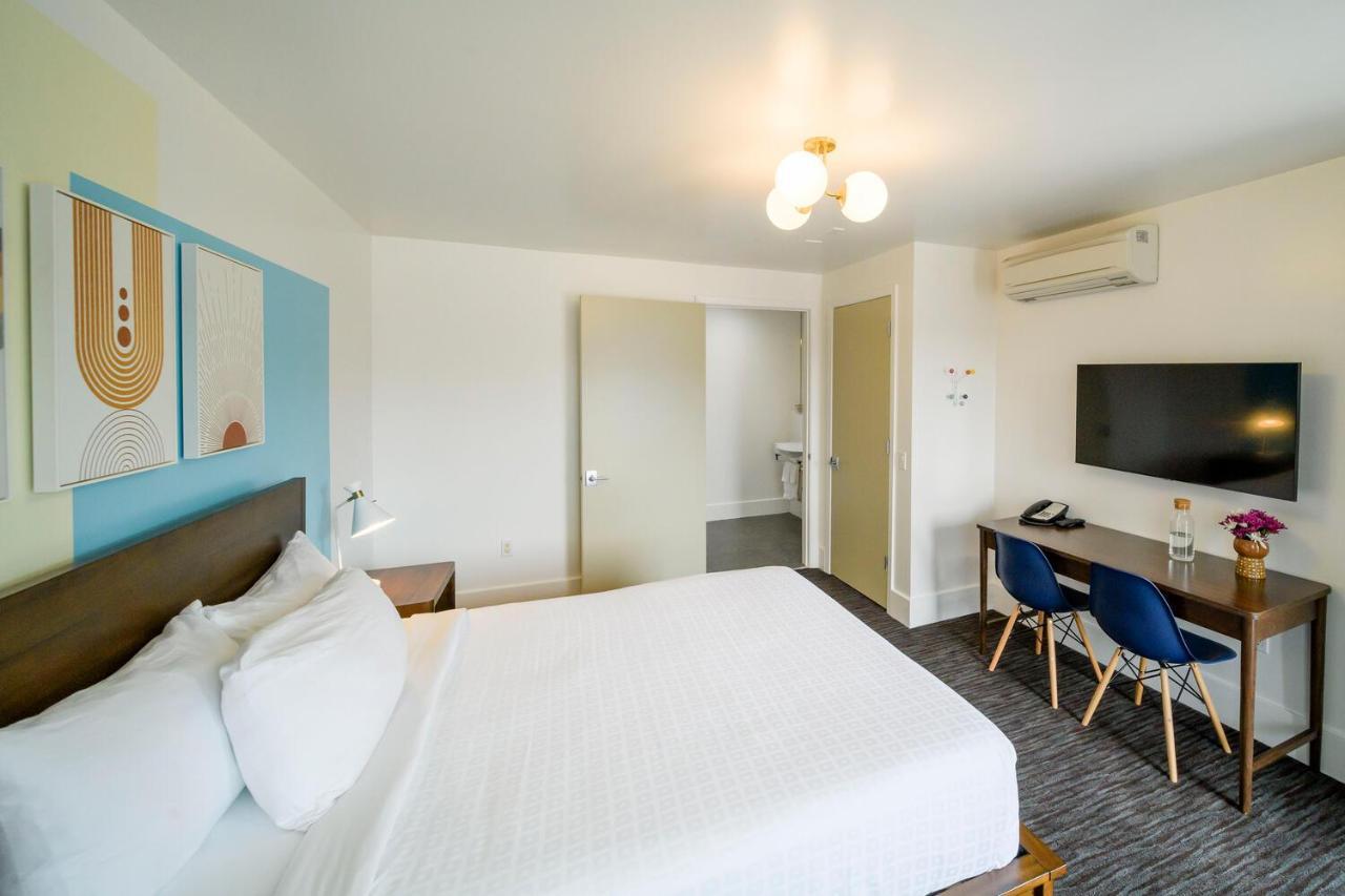 Superior Queen Room