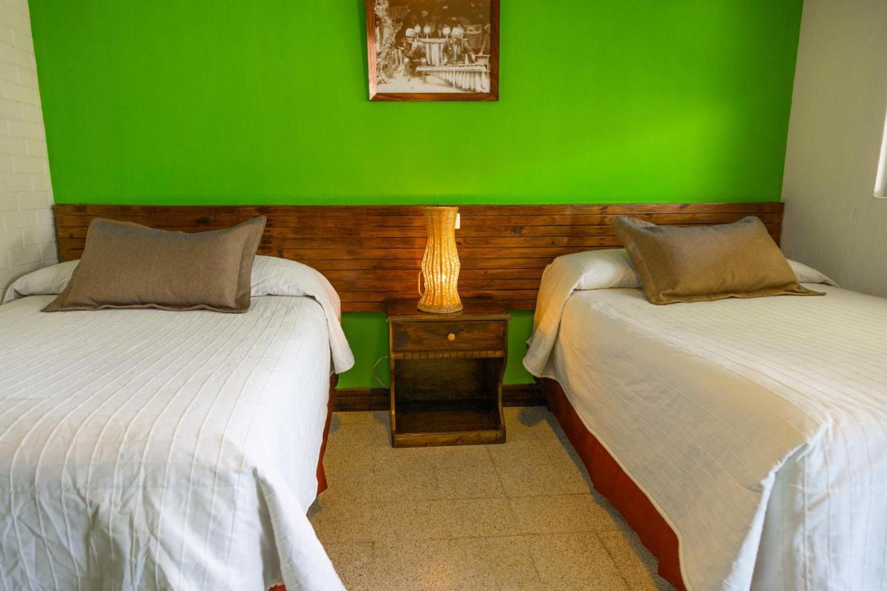 Twin Room with Lake View or Garden View