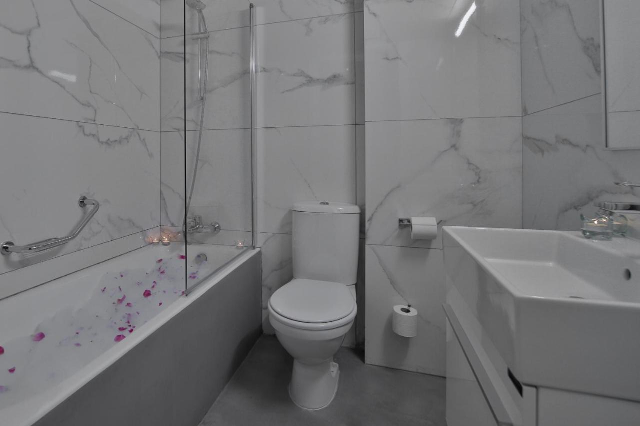 Standard Double or Twin Room Inland View